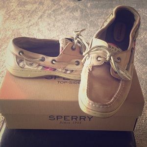Sperry Topsider boat shoes